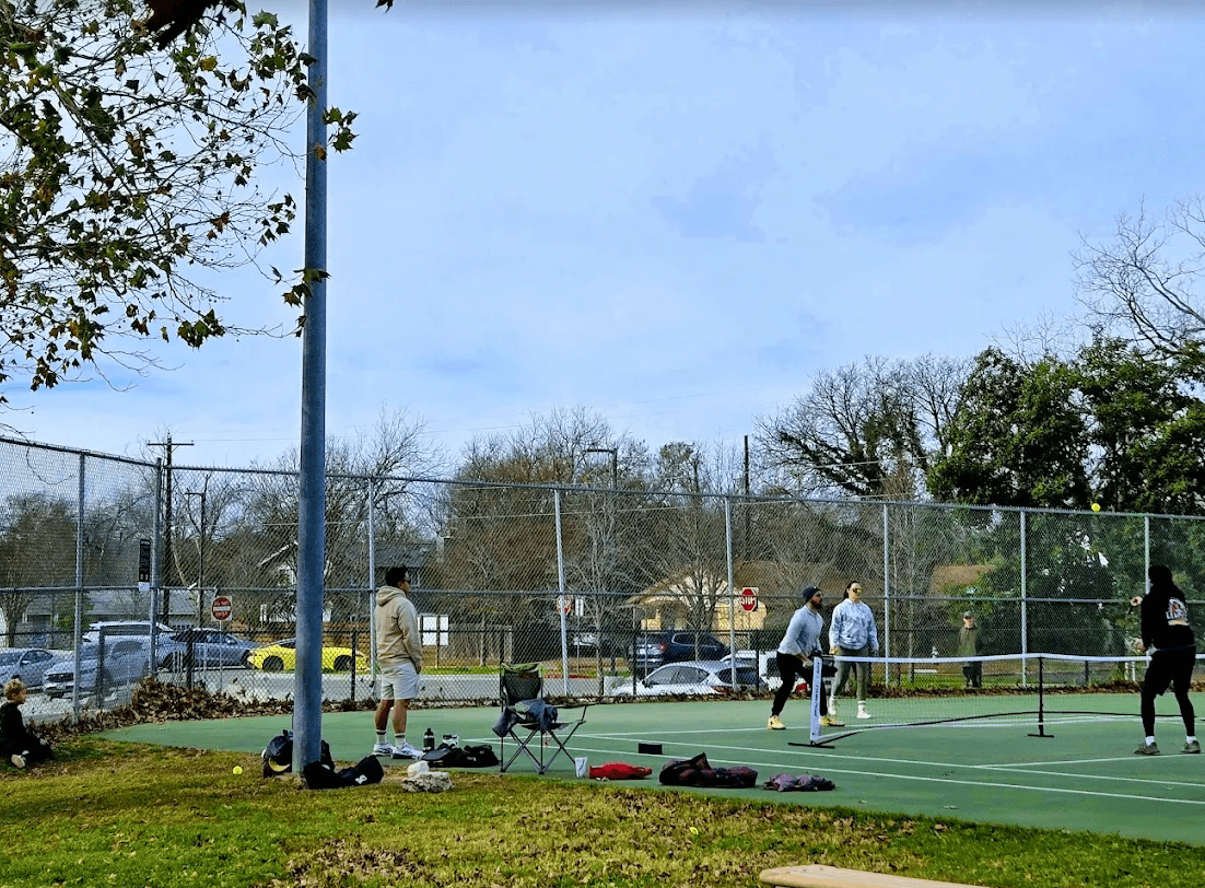 Brentwood Neighborhood Park - Image 4